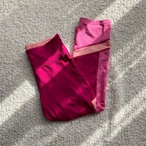 Pink cropped leggings